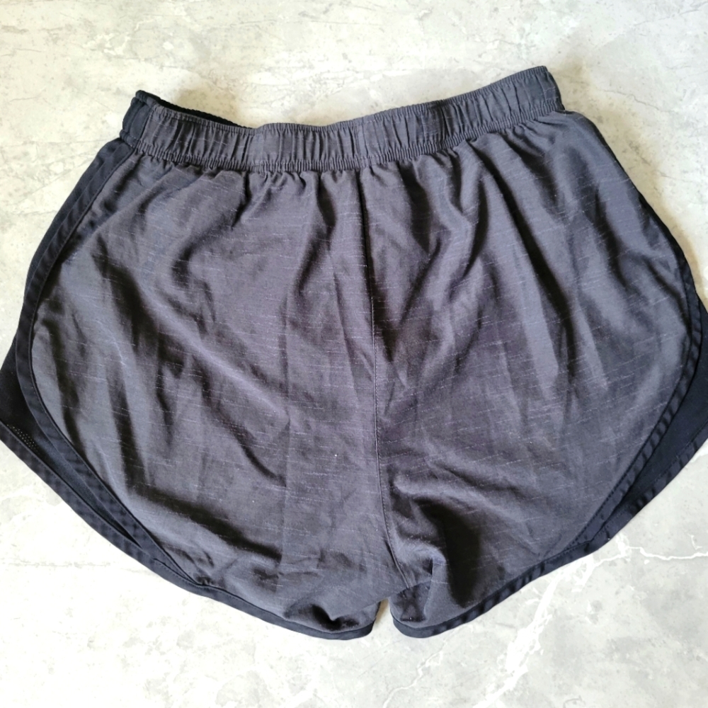 Nike Dri Fit Running Shorts - Picture 2 of 5